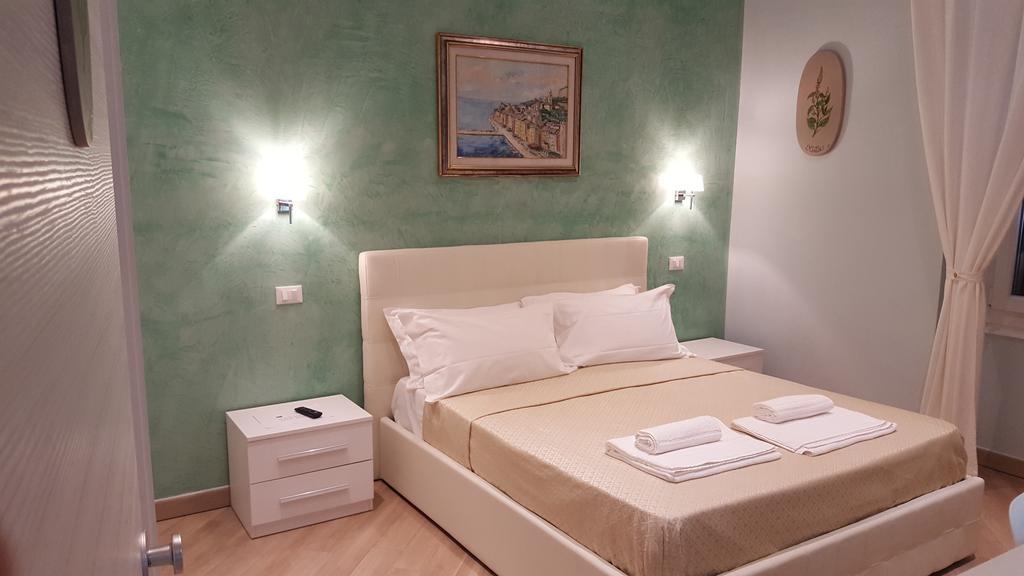 Guest House Le Tre Spezie لا سبيتسْيا الغرفة الصورة