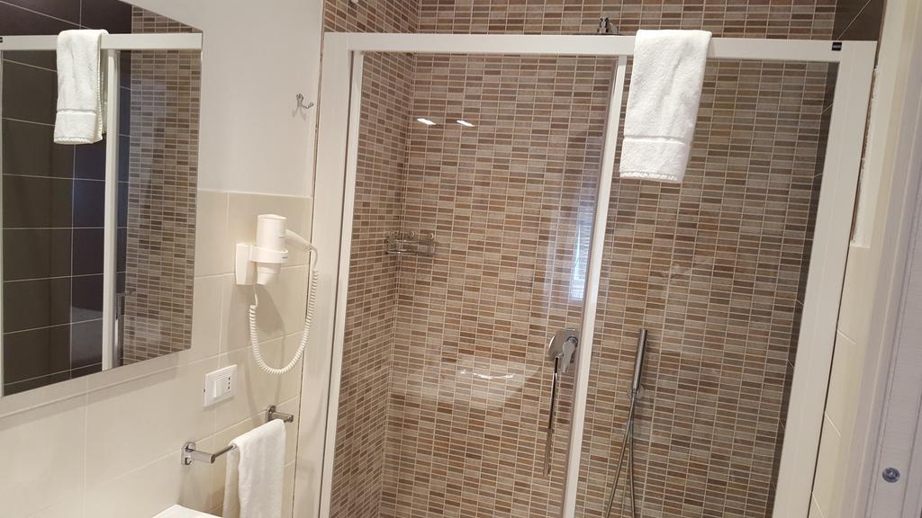 Guest House Le Tre Spezie لا سبيتسْيا المظهر الخارجي الصورة