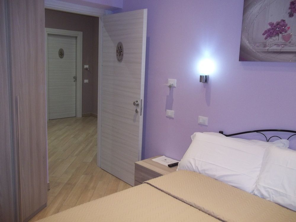 Guest House Le Tre Spezie لا سبيتسْيا المظهر الخارجي الصورة