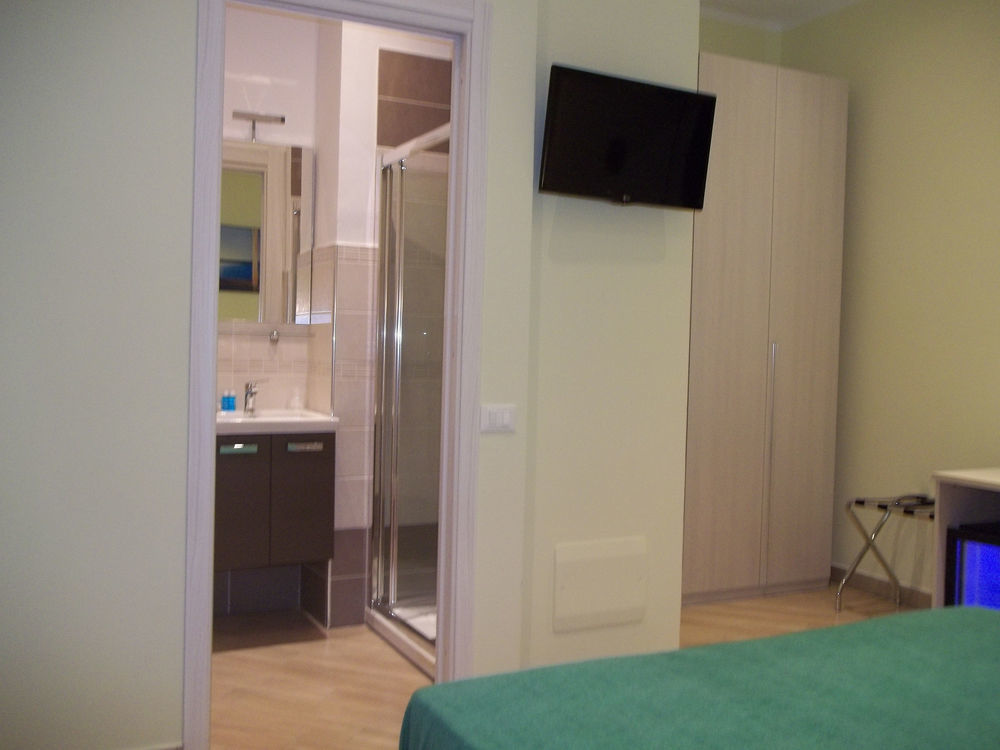 Guest House Le Tre Spezie لا سبيتسْيا المظهر الخارجي الصورة
