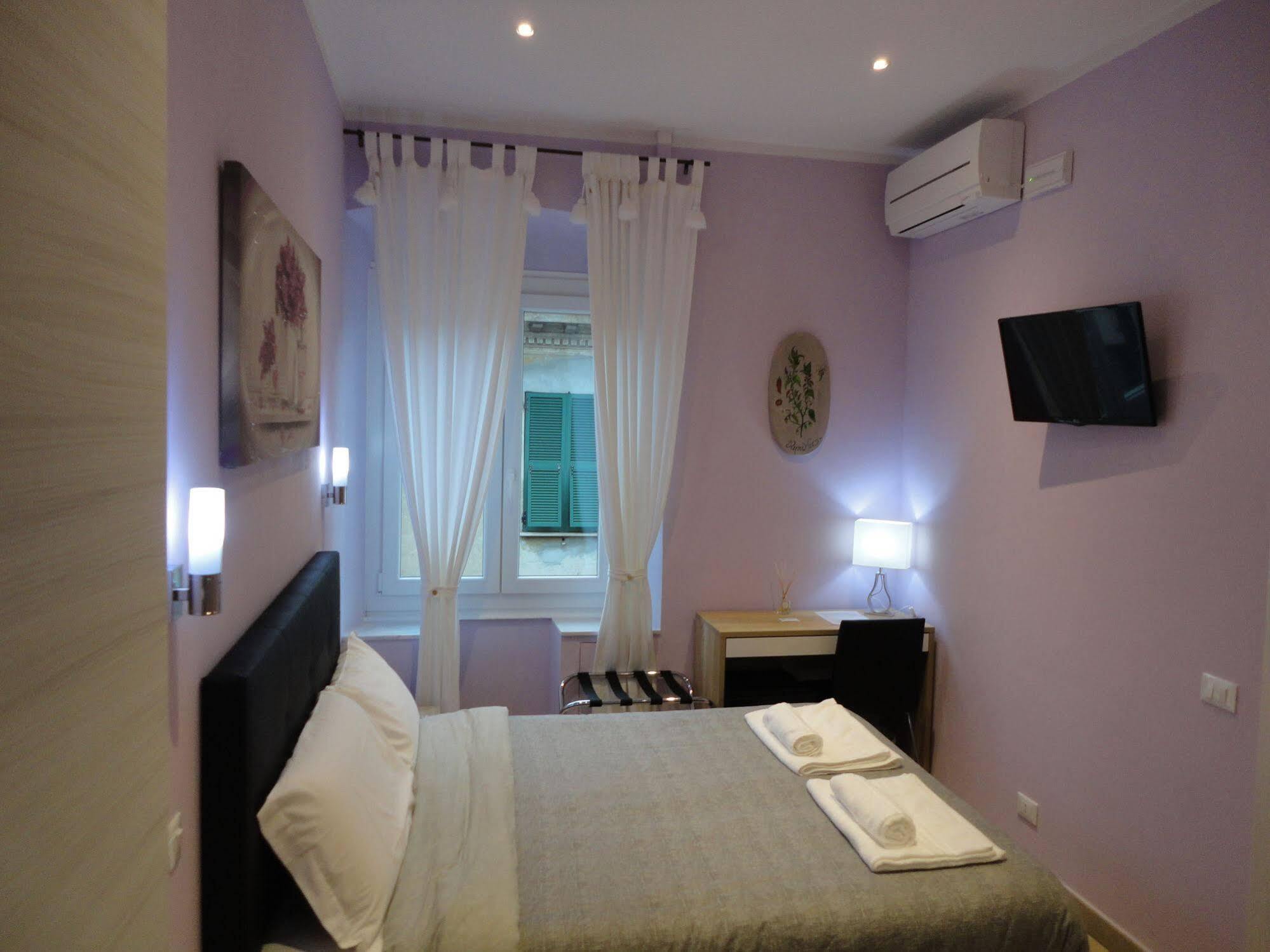 Guest House Le Tre Spezie لا سبيتسْيا المظهر الخارجي الصورة