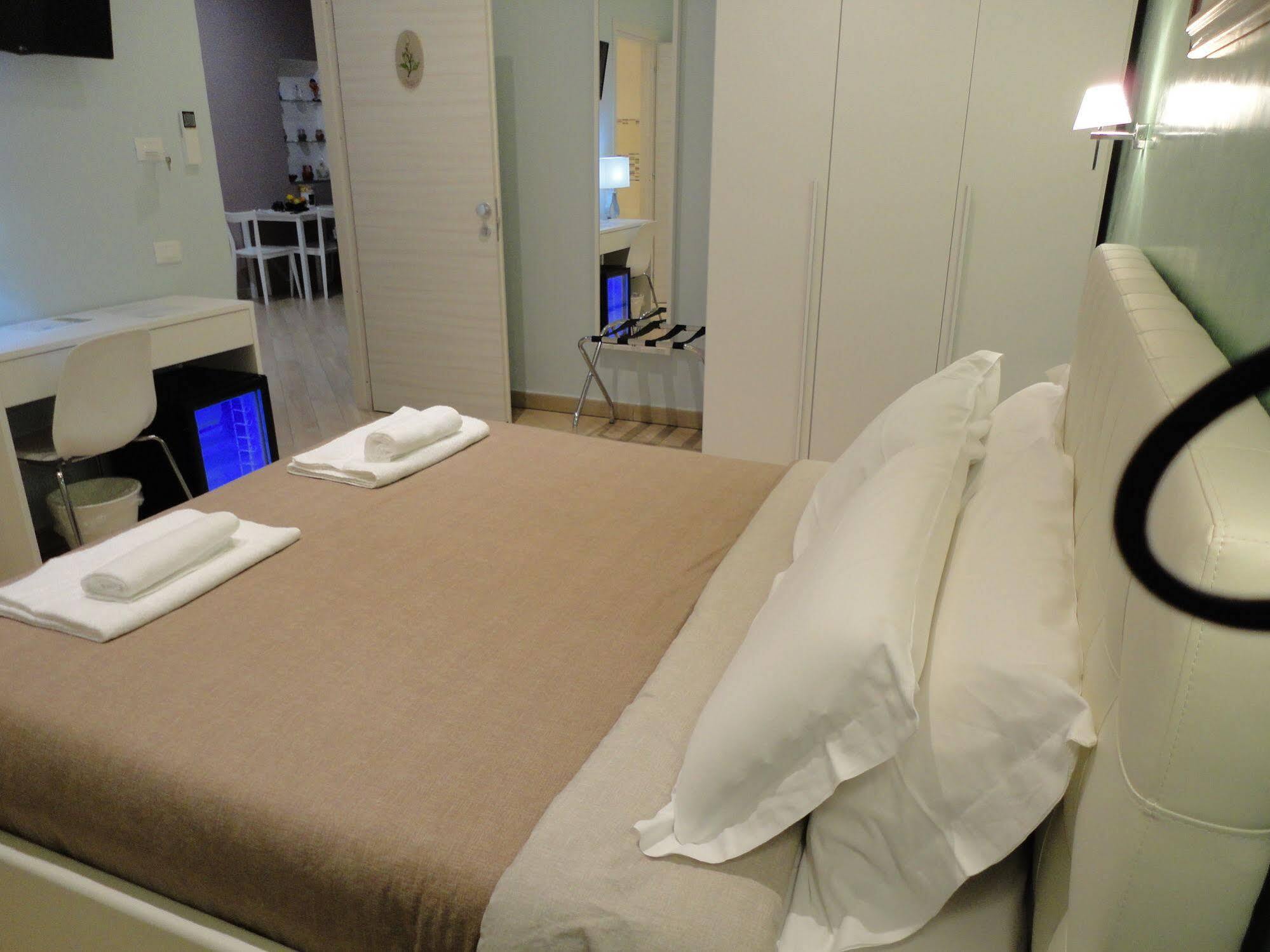 Guest House Le Tre Spezie لا سبيتسْيا المظهر الخارجي الصورة